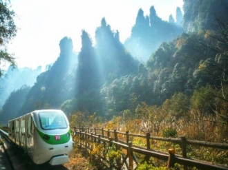 【火車純玩@湘之鳳凰】長沙自由行、張家界、百龍天梯、袁家寨子、黃石寨、土司城、鳳凰古城含九景品質純玩雙臥7日游
